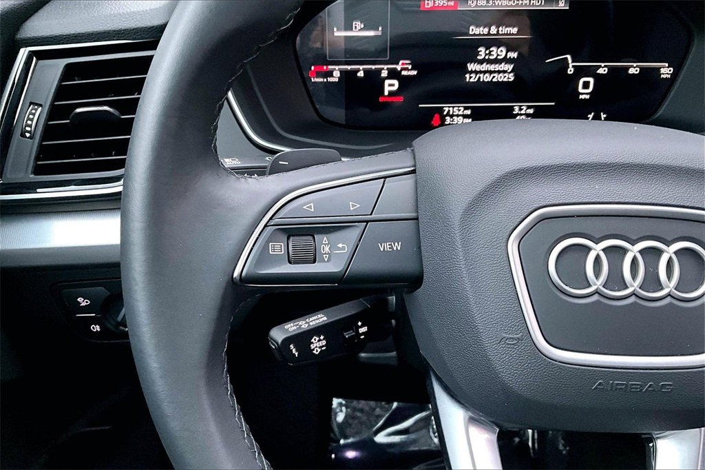 Used 2025 Audi Q5 2.0T Premium w/ Convenience Plus Package image 11