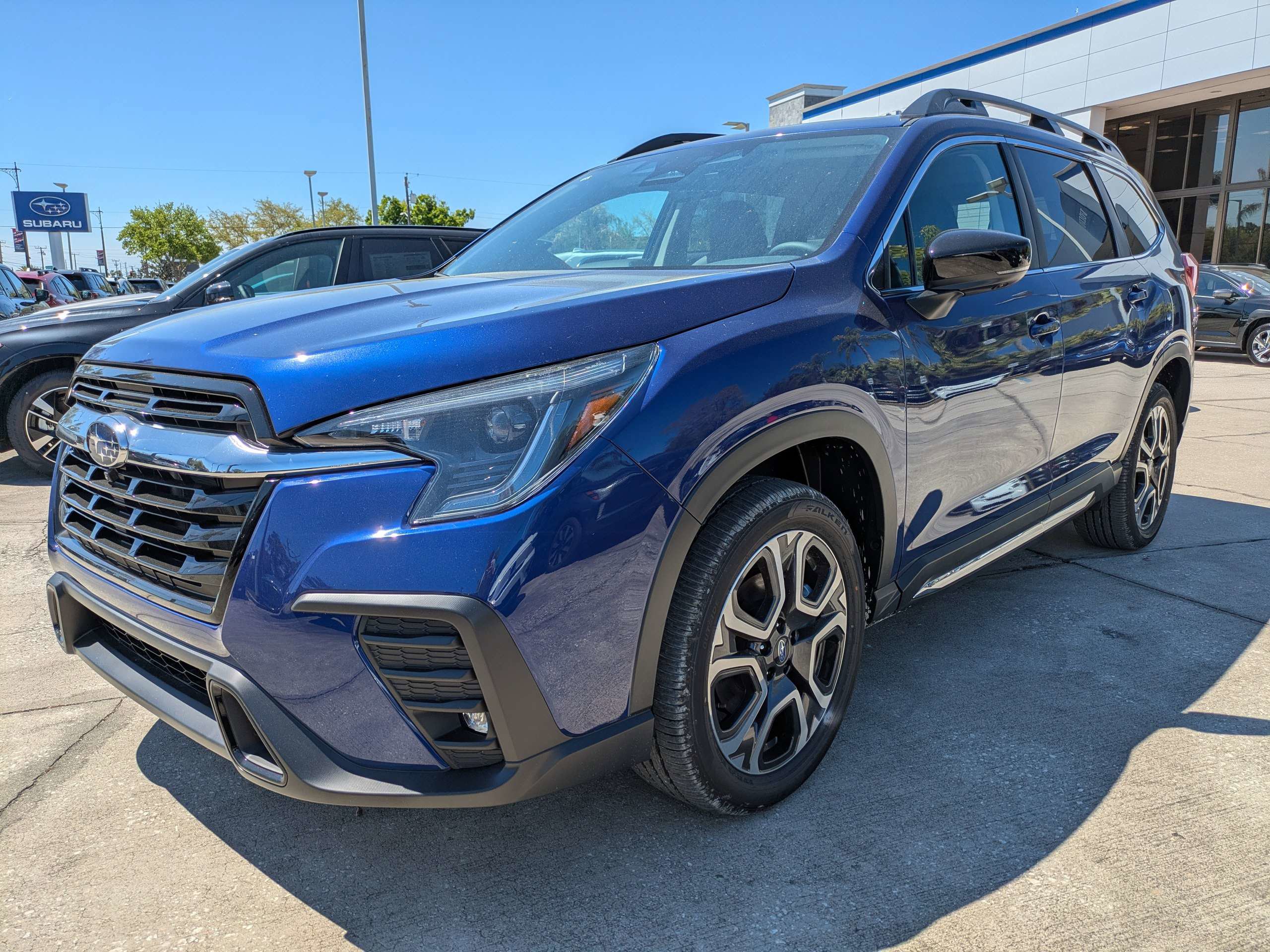 New 2026 Subaru Ascent Limited AWD/4WD image 8