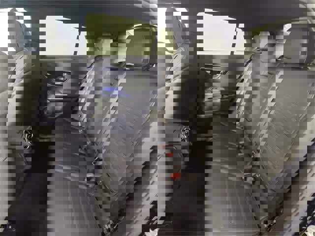 Certified 2025 Mercedes-Benz GLC 300 4MATIC image 20