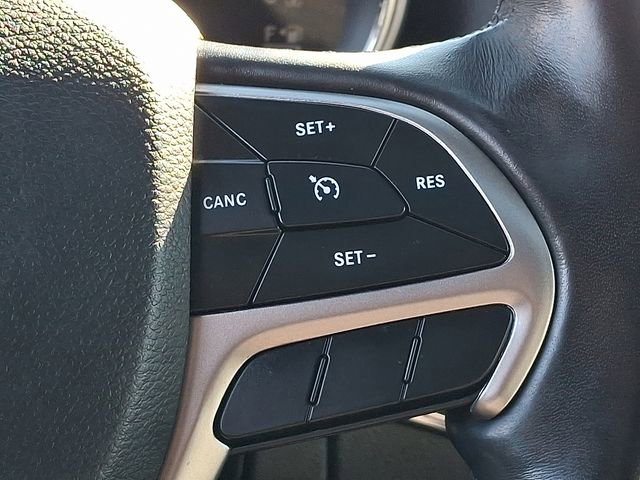 Used 2019 Jeep Grand Cherokee Limited image 26