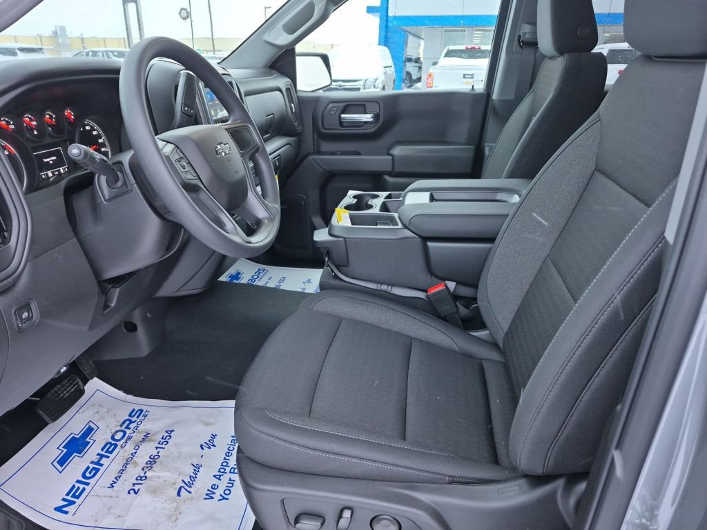 New 2026 Chevrolet Silverado 1500 Custom Trail Boss w/ Turbomax Blackout Package image 9