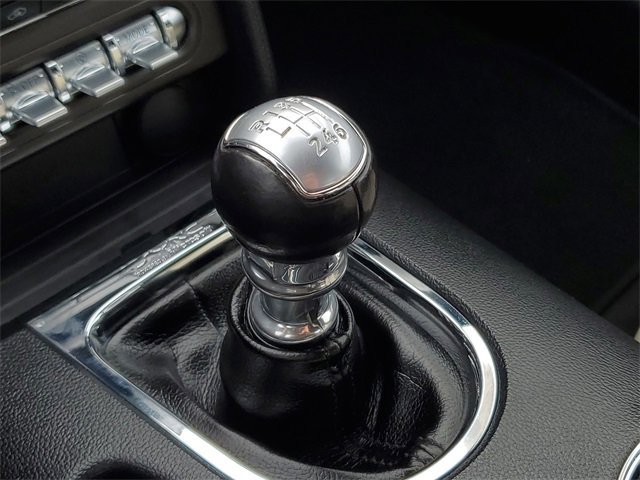 Used 2015 Ford Mustang GT Premium image 30