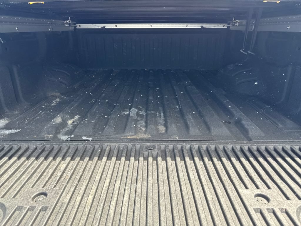 Used 2023 Nissan Titan PRO-4X w/ Pro-4x Utility Package AWD/4WD image 23