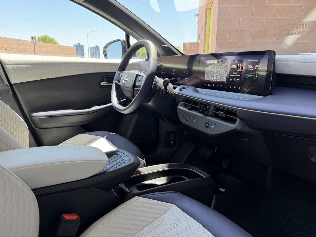 Used 2026 Nissan Leaf Platinum+ w/ Floor Mat Package (Platinum+) FWD image 42