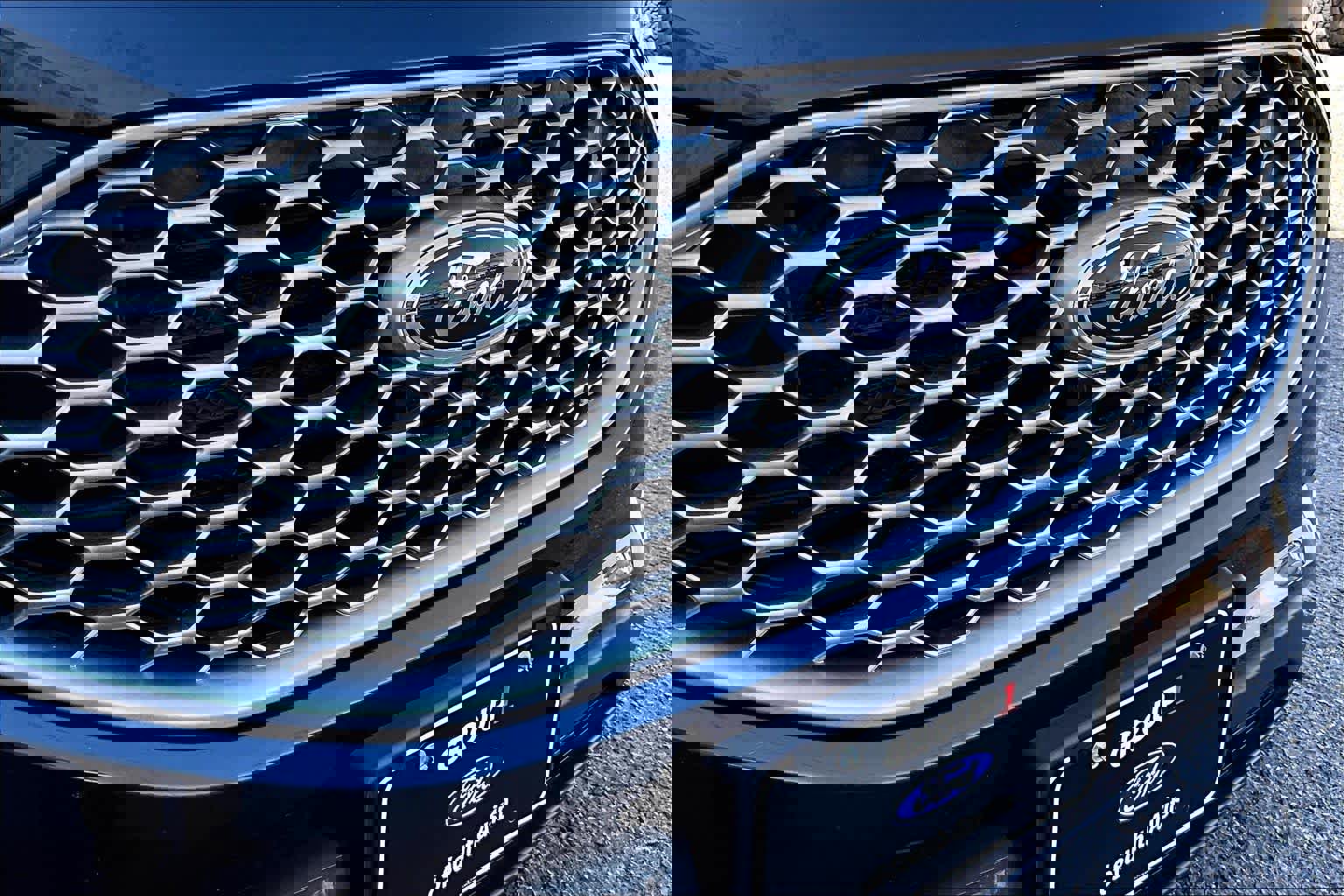 Certified 2023 Ford Edge SE image 30