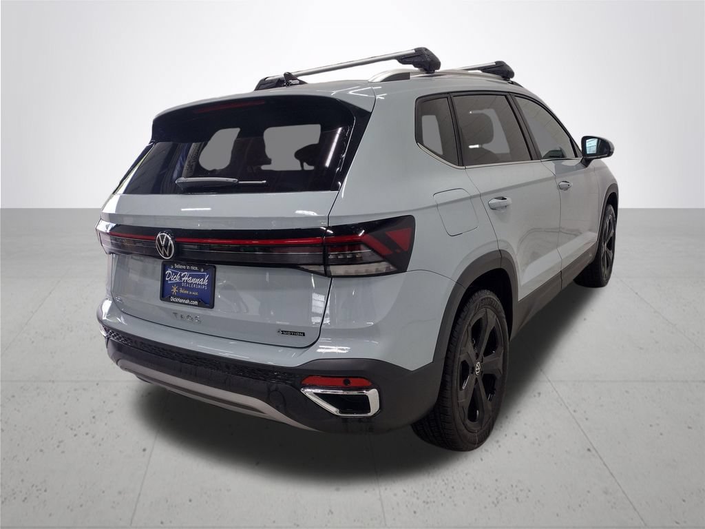 New 2026 Volkswagen Taos SEL AWD/4WD image 12