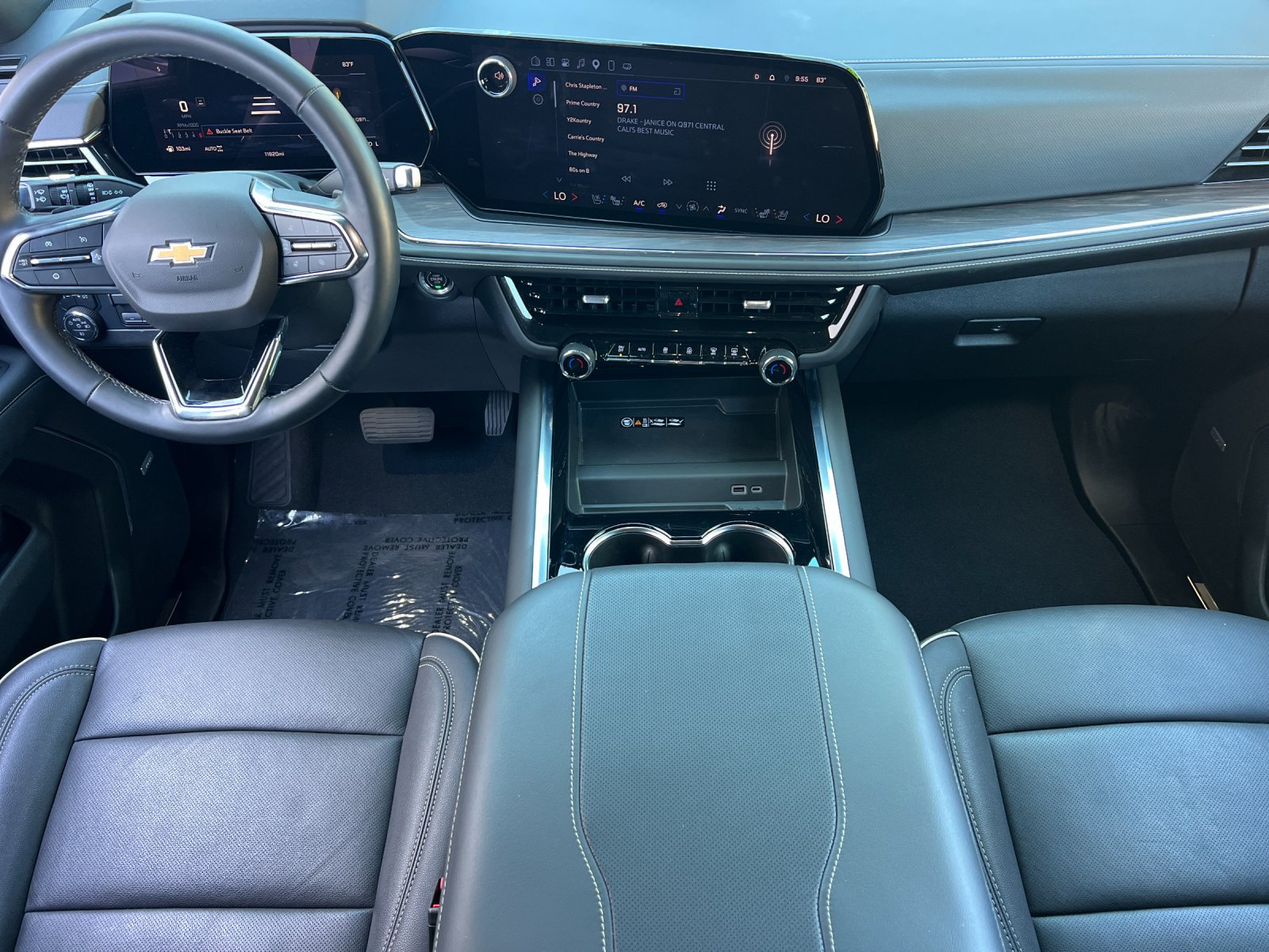 Used 2025 Chevrolet Tahoe Premier AWD/4WD image 13