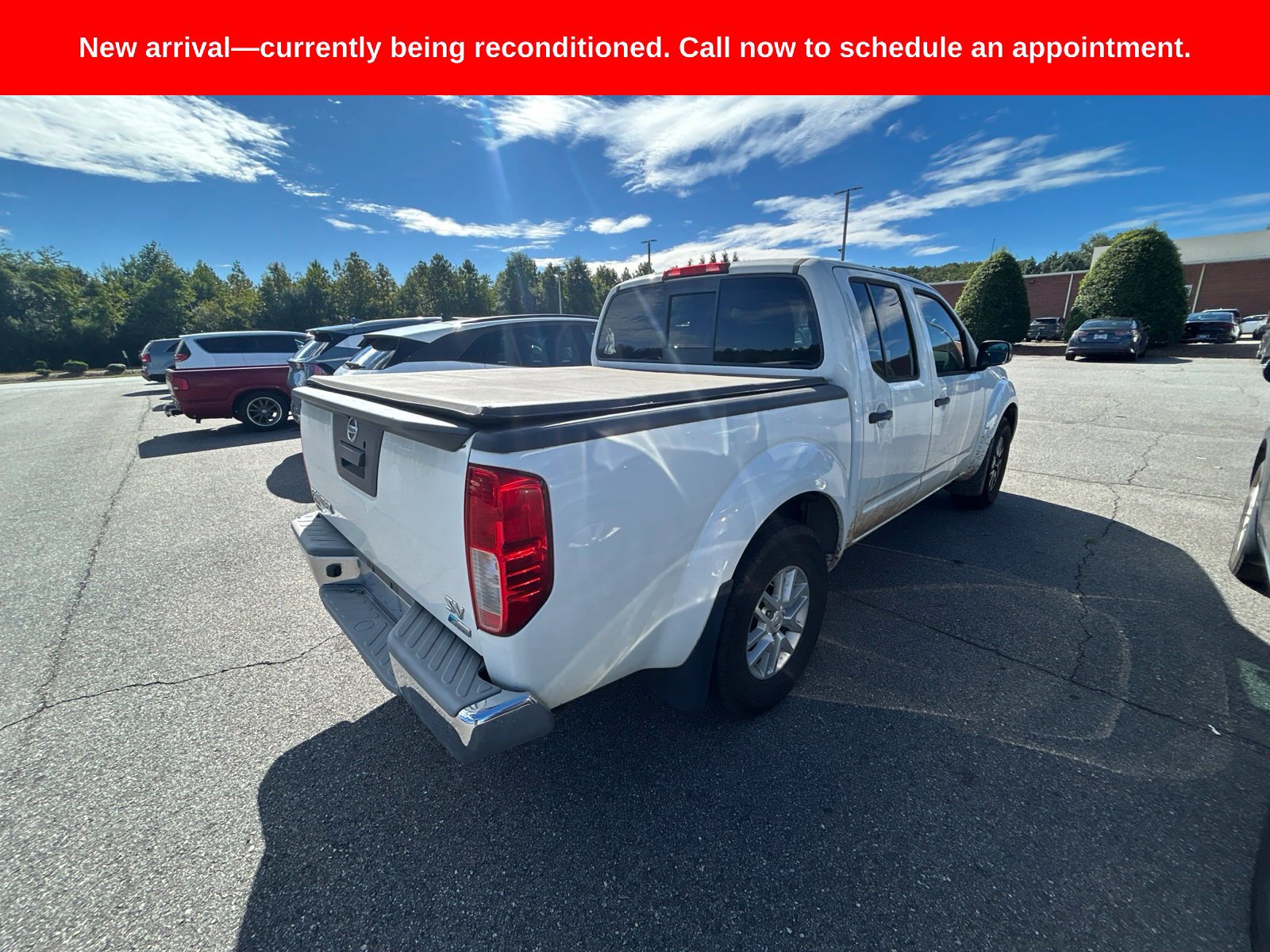 Used 2017 Nissan Frontier SV RWD image 11