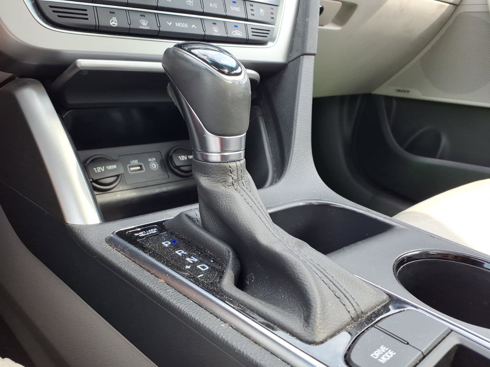 Used 2015 Hyundai Sonata Limited w/ Option Group 05 image 16