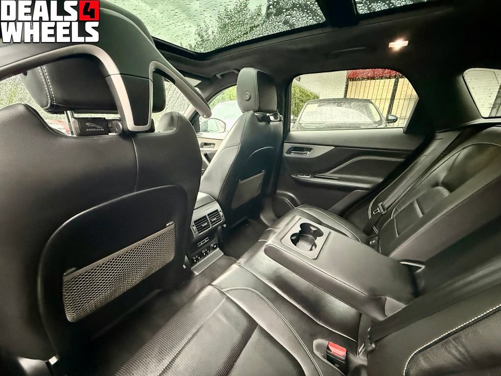 Used 2019 Jaguar F-PACE S AWD/4WD image 37