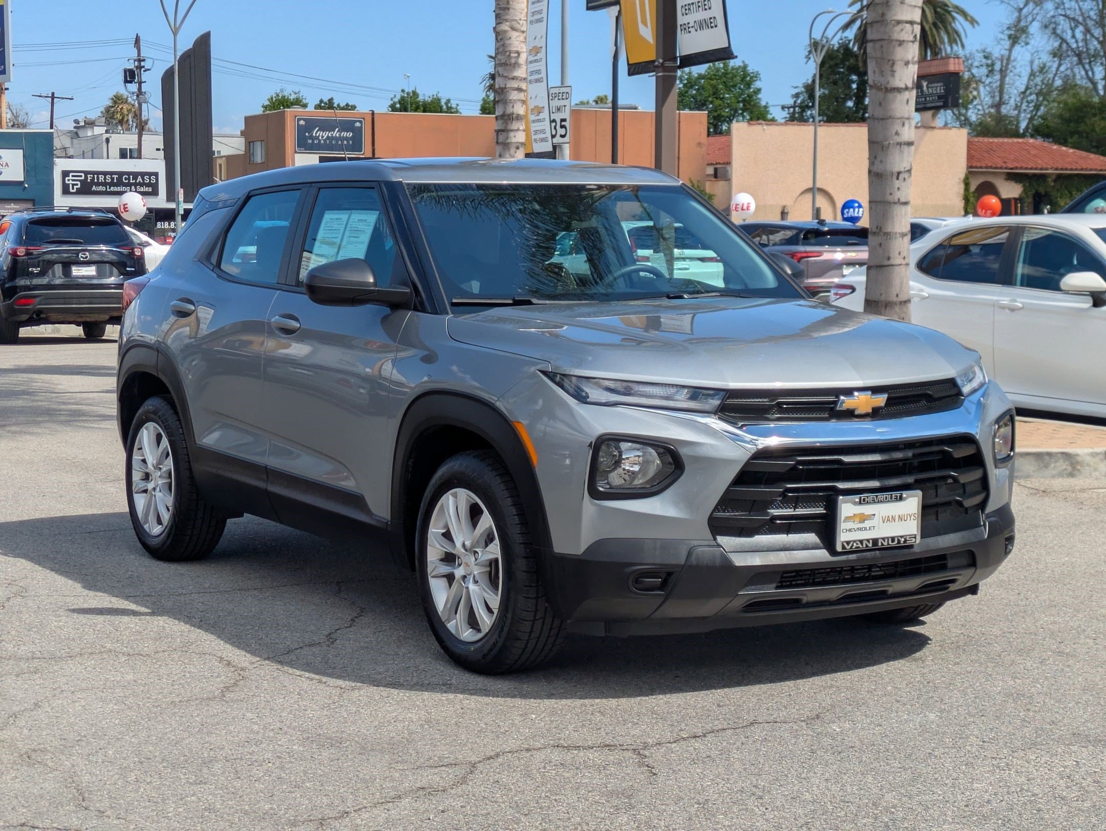 Used 2023 Chevrolet TrailBlazer LS image 3