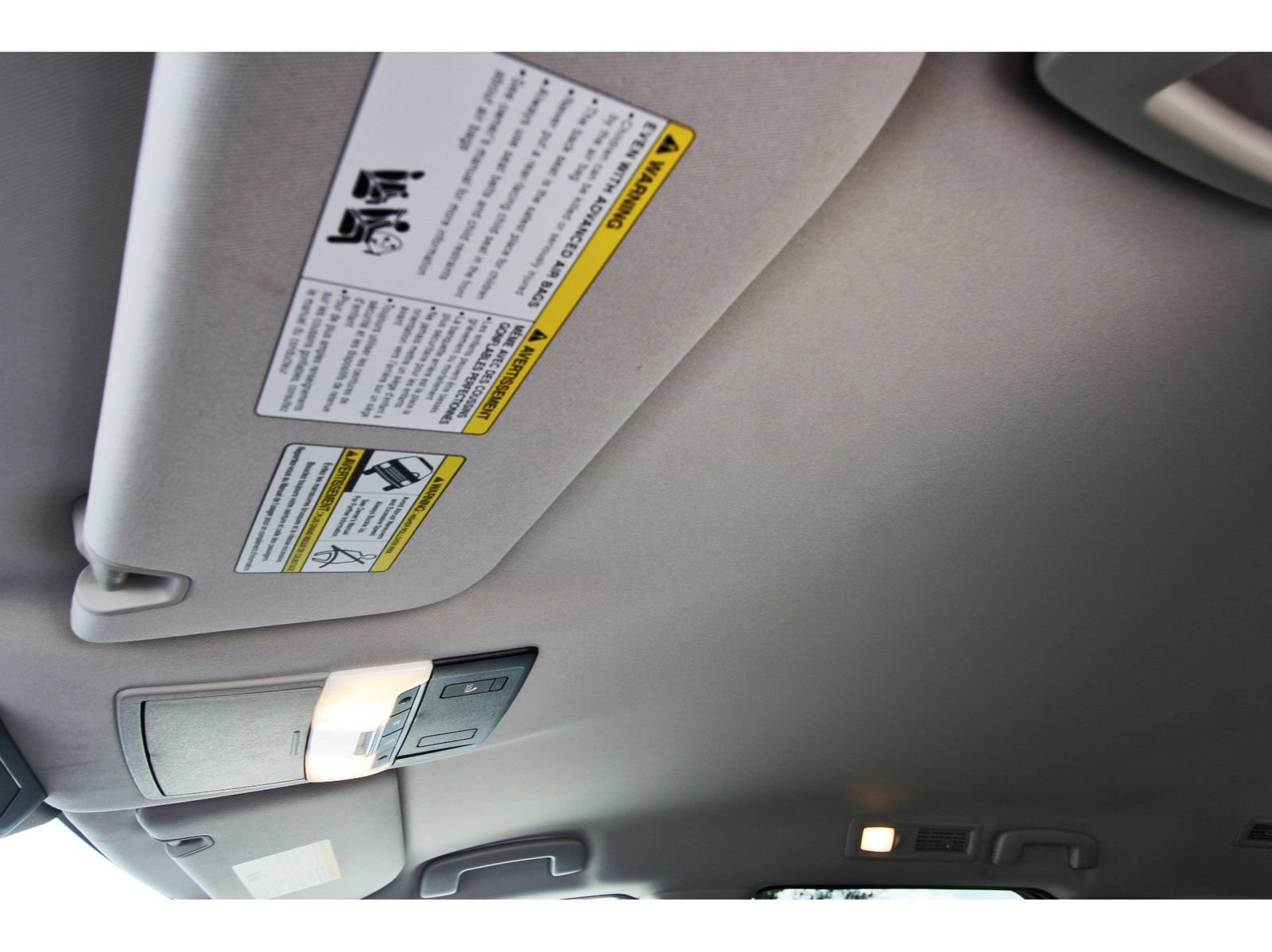 Certified 2025 Nissan Pathfinder SV FWD image 31