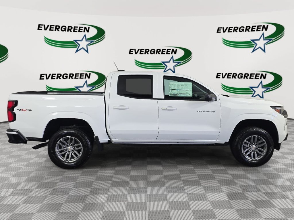 New 2026 Chevrolet Colorado LT w/ LT Convenience Package AWD/4WD image 4