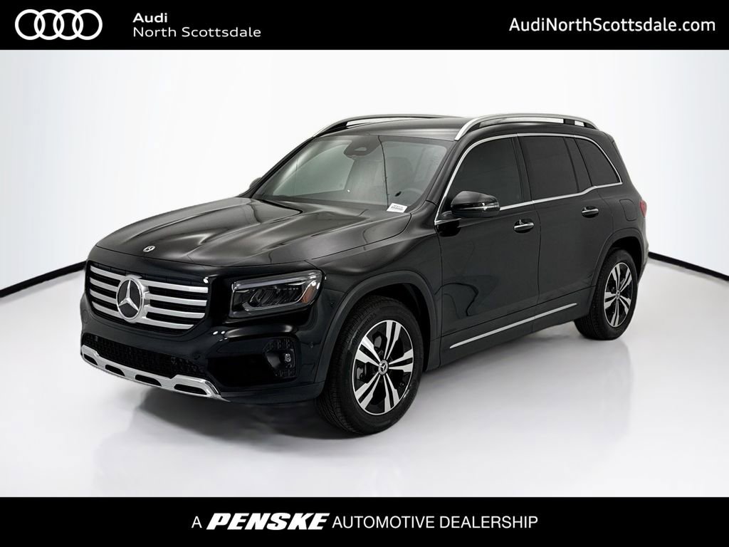 Used 2025 Mercedes-Benz GLB 250 image 1