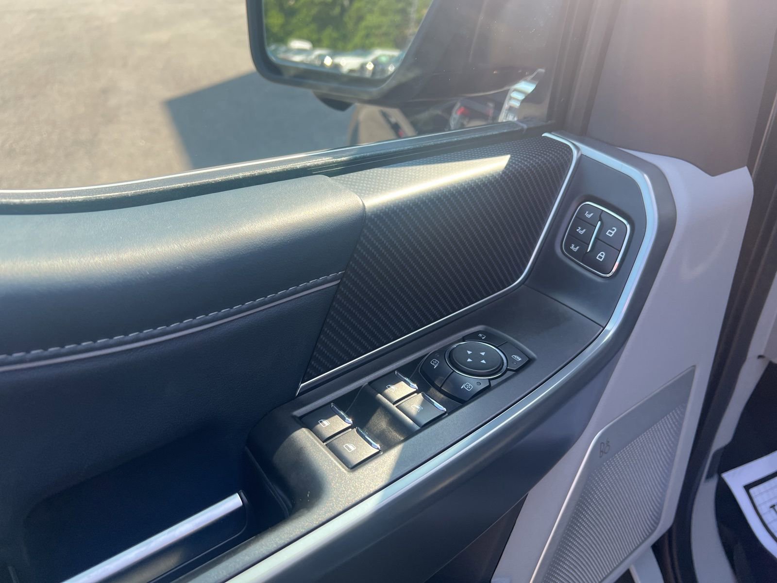 Used 2022 Ford F150 Limited image 17