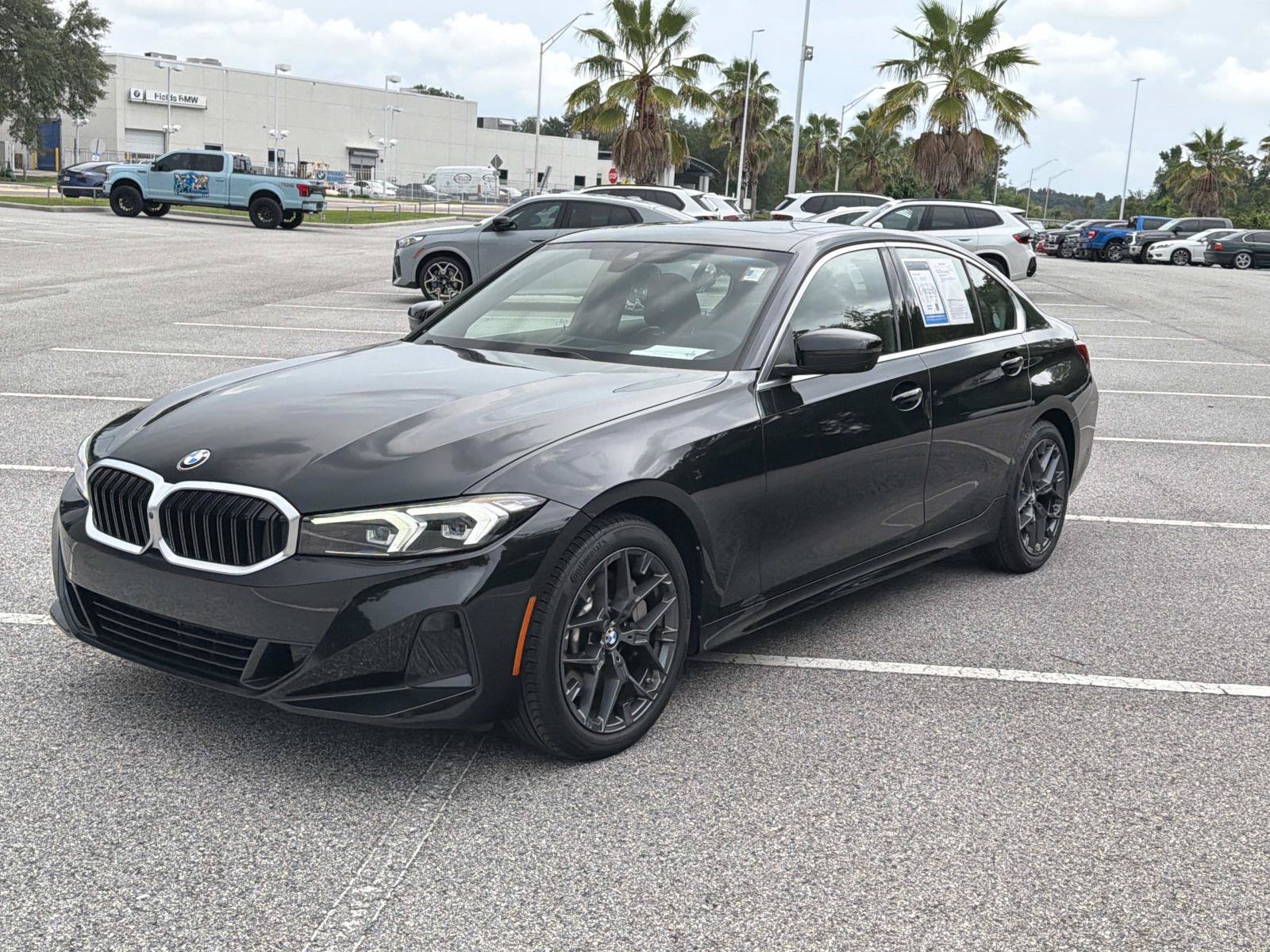 Certified 2025 BMW 330i Sedan RWD image 8