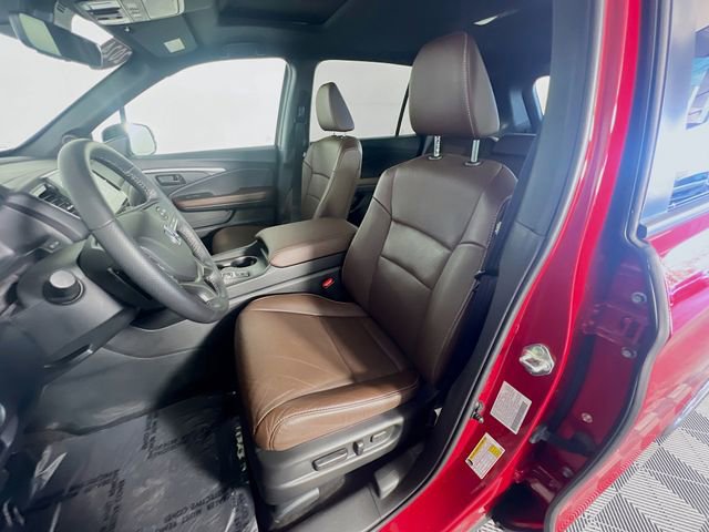 Certified 2024 Honda Passport EX-L image 9