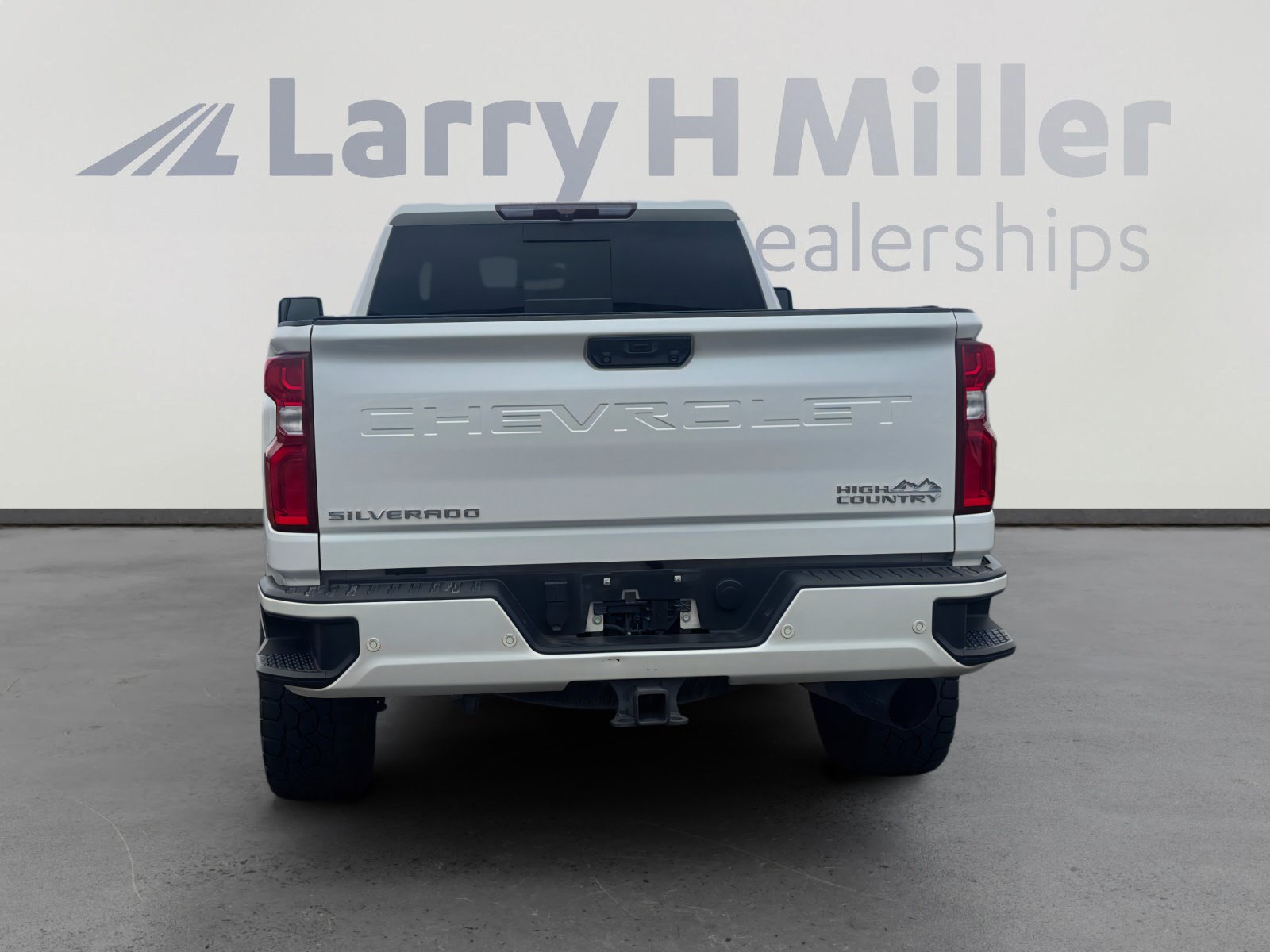 Used 2022 Chevrolet Silverado 2500 High Country AWD/4WD image 4