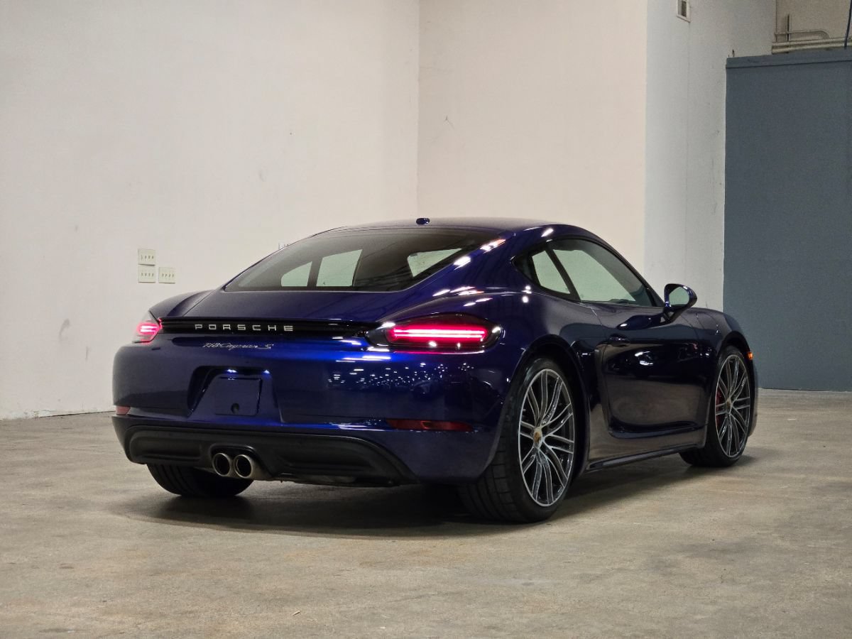 Used 2021 Porsche 718 Cayman S RWD image 9