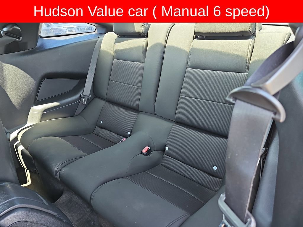 Used 2013 Ford Mustang Coupe RWD image 14