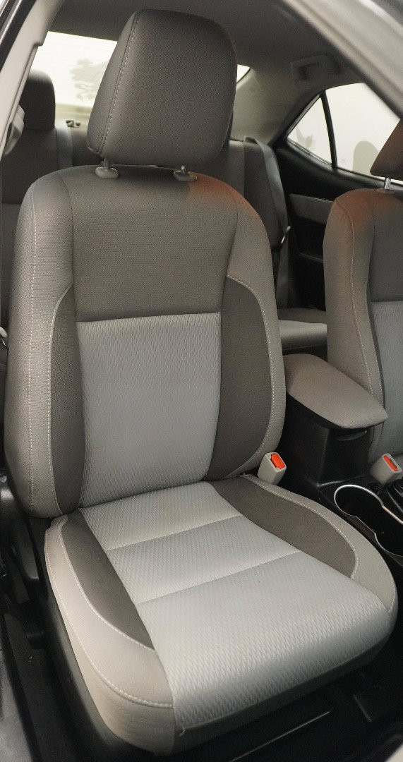 Used 2019 Toyota Corolla LE FWD image 9