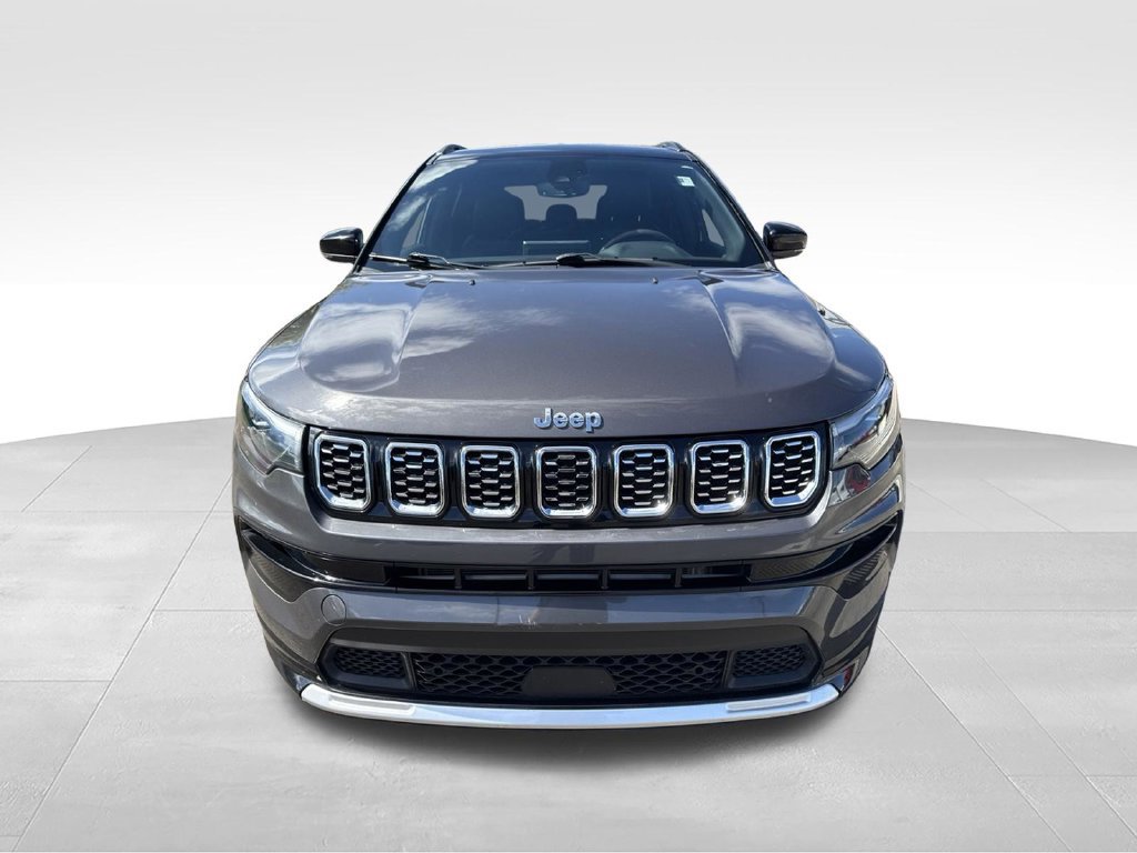 Used 2024 Jeep Compass Limited w/ Elite Group AWD/4WD image 9
