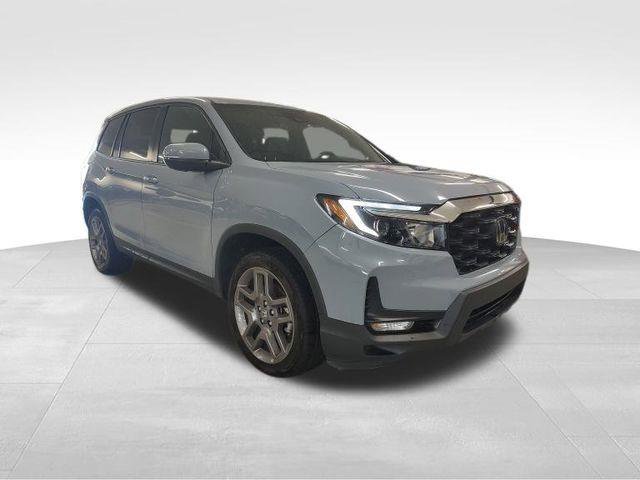 Used 2023 Honda Passport EX-L image 4