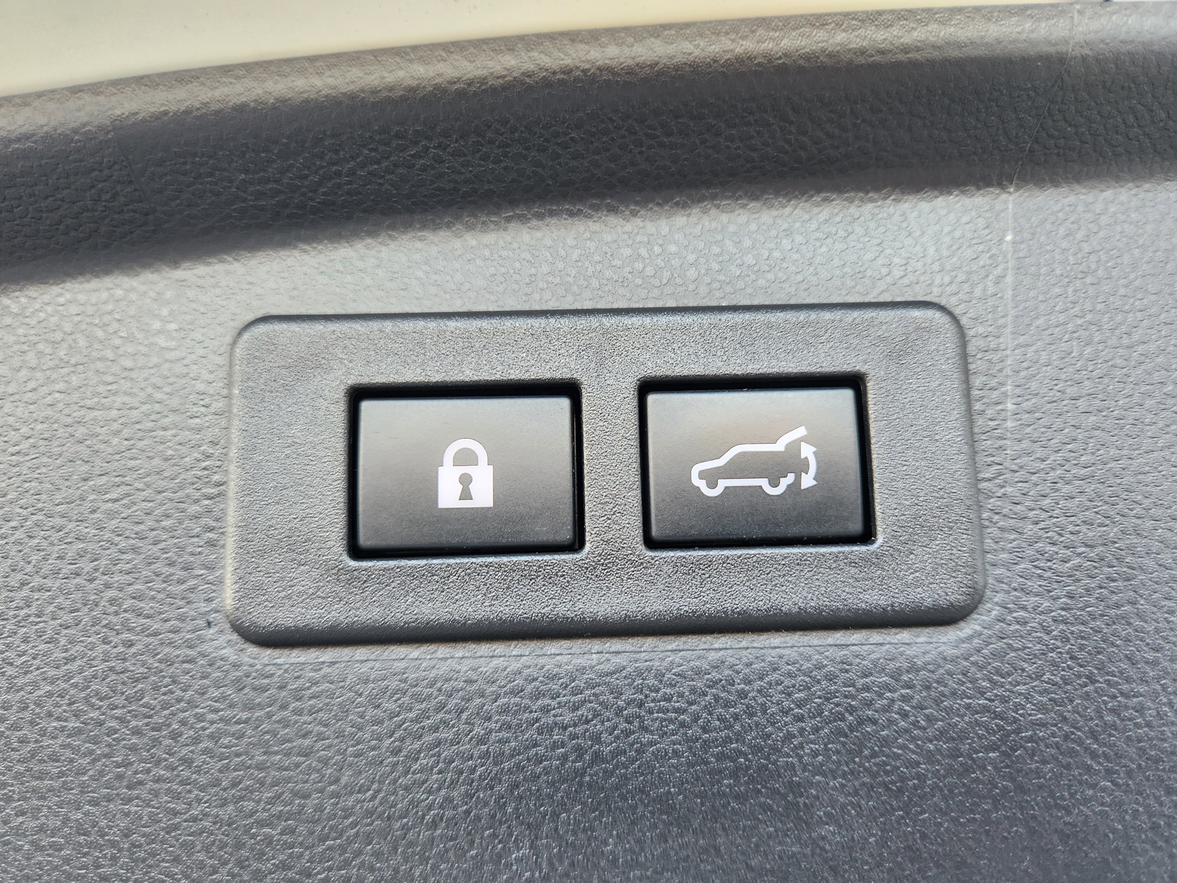 Used 2022 Subaru Outback Touring XT w/ Popular Package #2 image 15