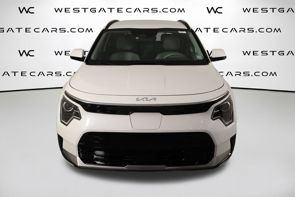 Used 2023 Kia Niro Wind FWD video 2