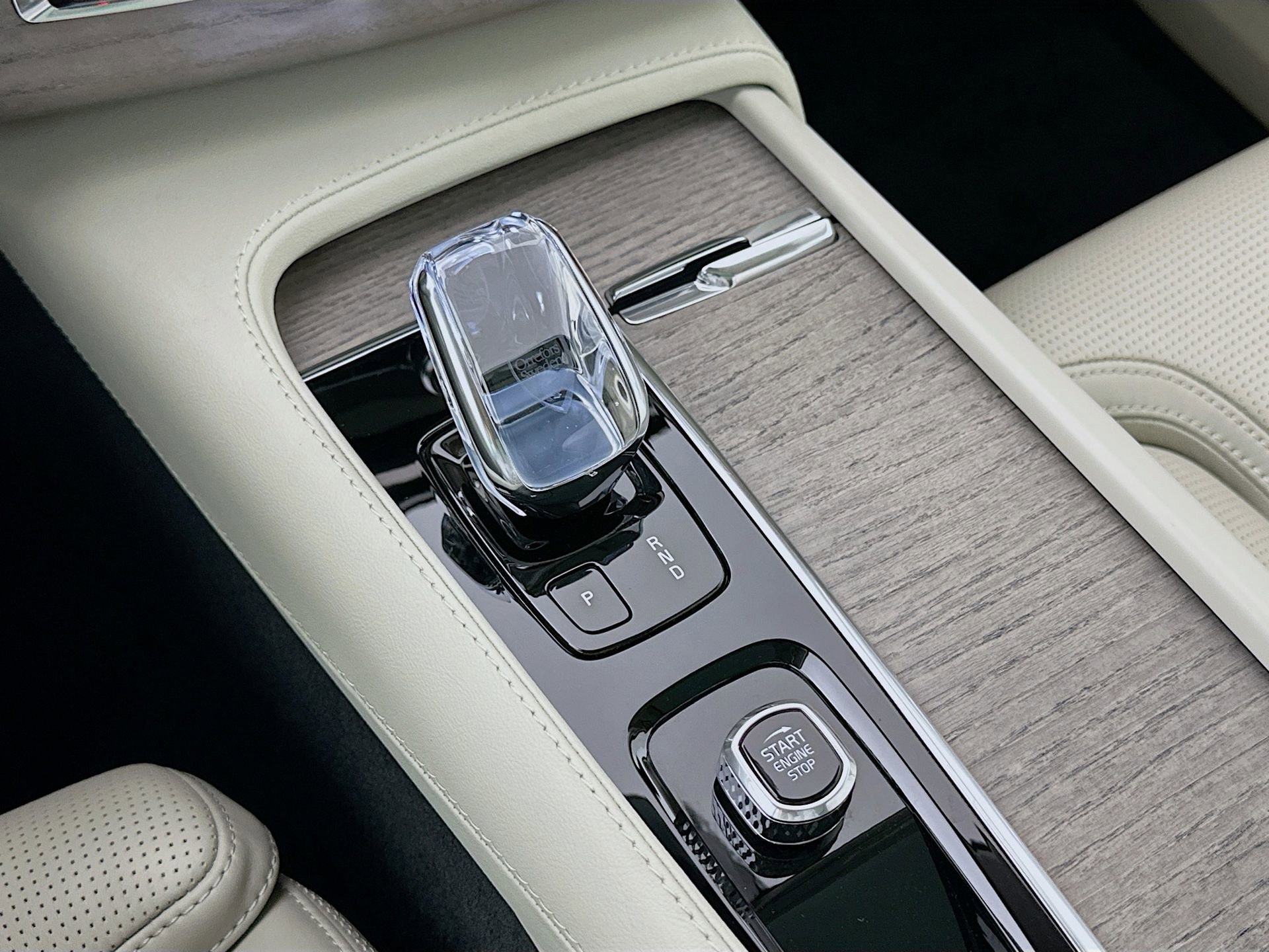 Used 2022 Volvo XC90 T8 Inscription w/ Advanced Package image 18