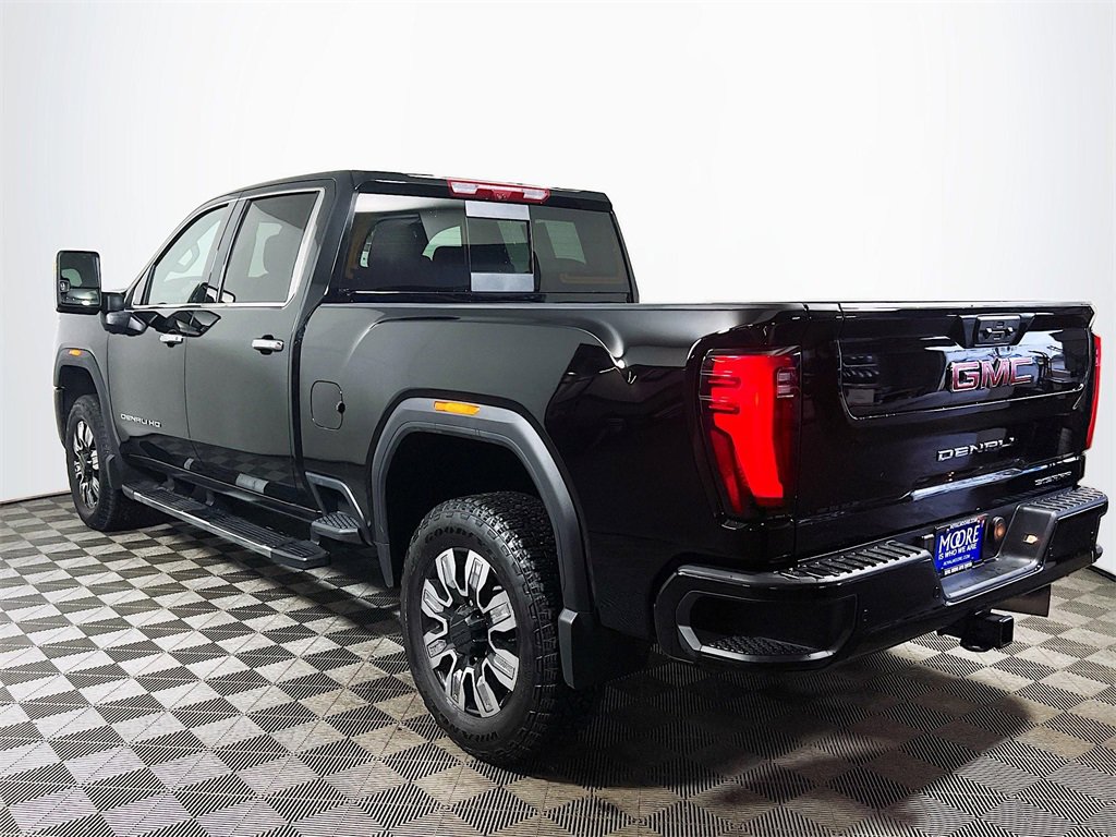 Used 2026 GMC Sierra 2500 Denali w/ Denali Reserve Package image 6