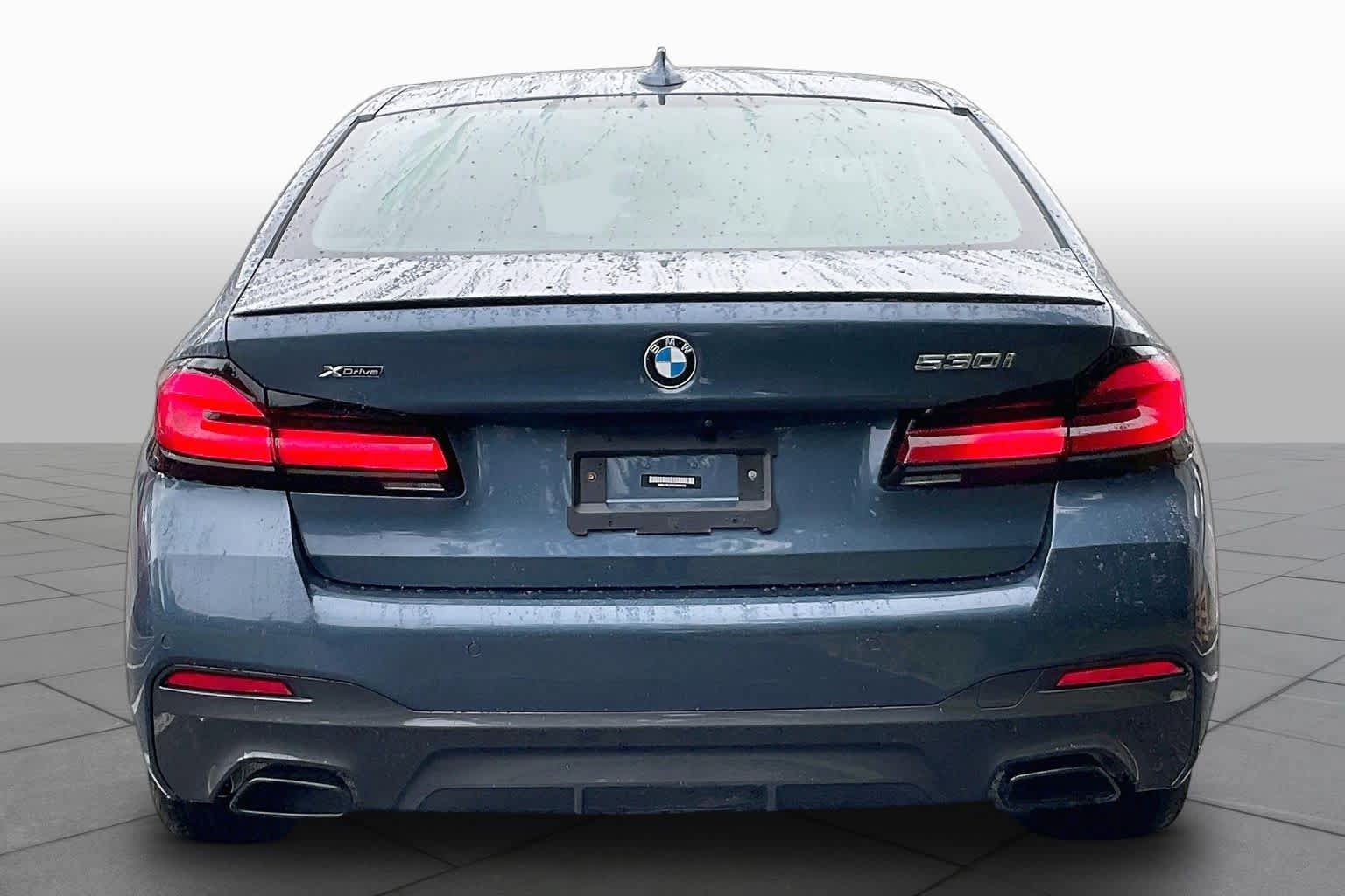 Used 2023 BMW 530i xDrive w/ Executive Package AWD/4WD image 4