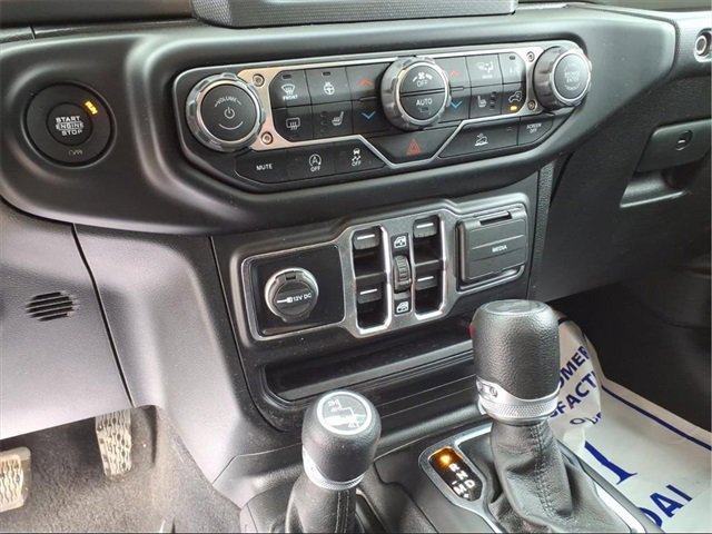 Used 2022 Jeep Wrangler Unlimited Willys image 19