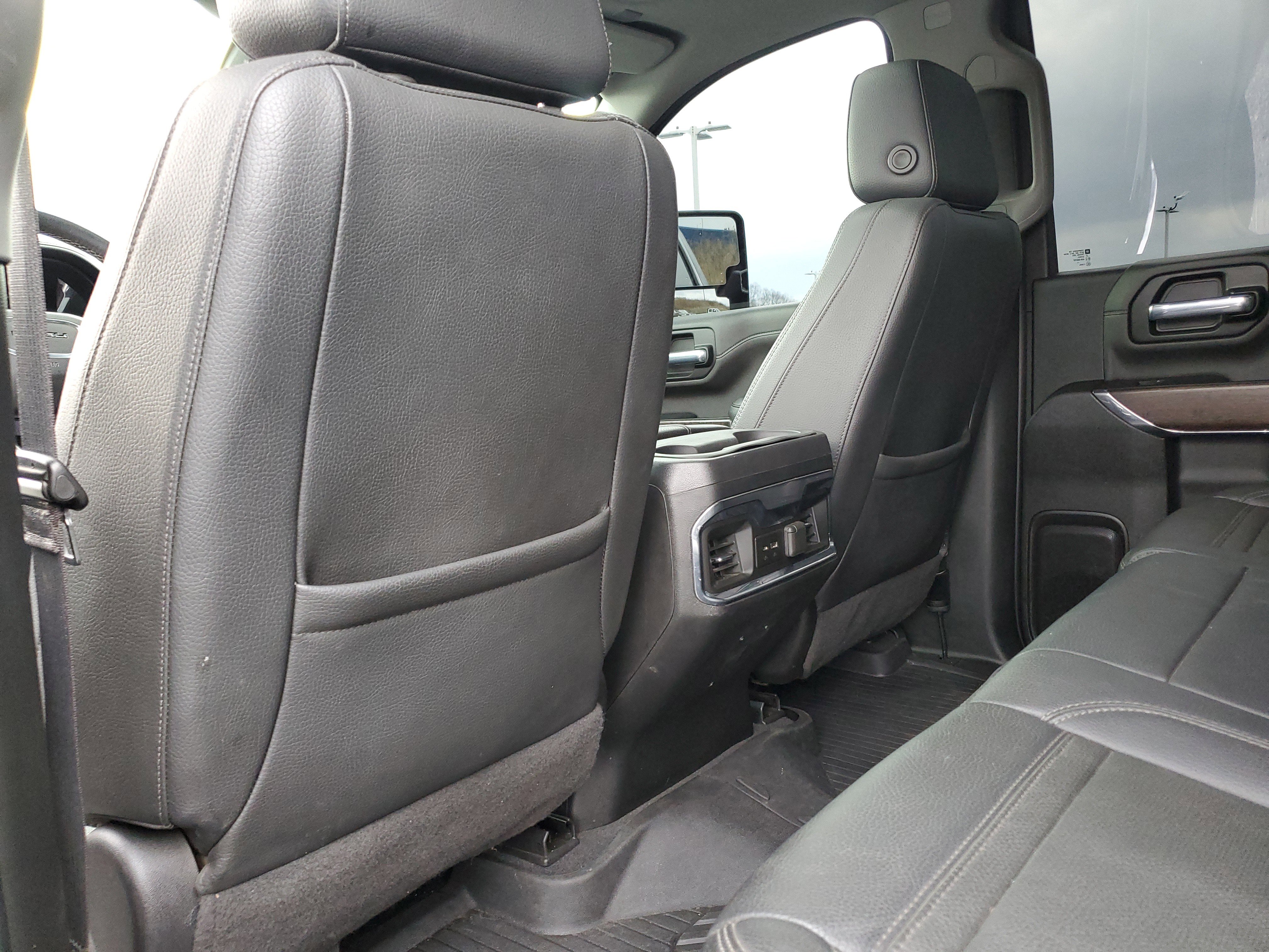 Used 2022 GMC Sierra 3500 Denali w/ Denali Ultimate Package image 35