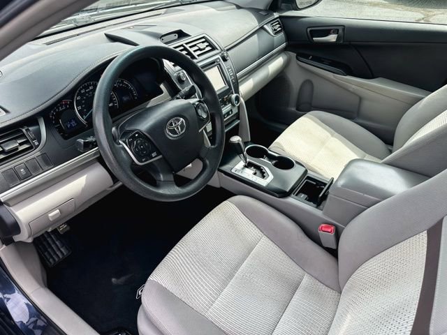 Used 2014 Toyota Camry LE FWD image 13