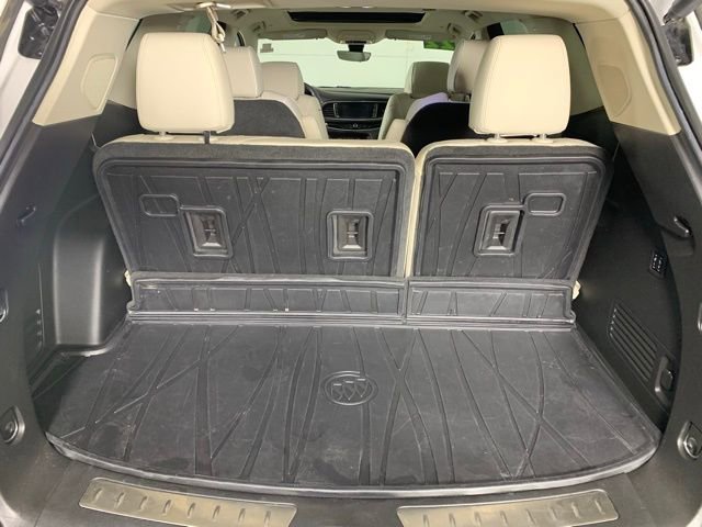 Used 2022 Buick Enclave Avenir w/ Avenir Technology Package image 30