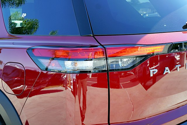 New 2026 Nissan Pathfinder SV w/ Cargo Package FWD image 8