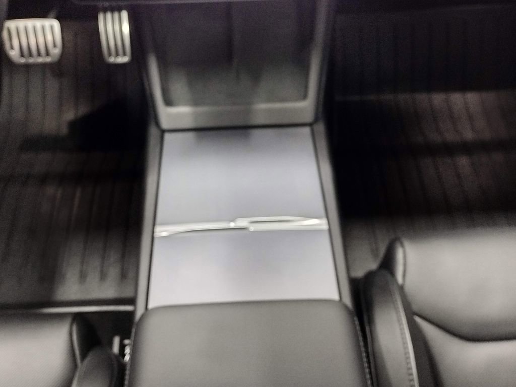 Used 2024 Tesla Model 3 Performance image 39