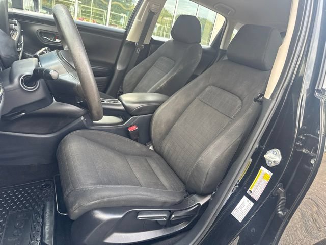 Used 2023 Honda HR-V LX image 14