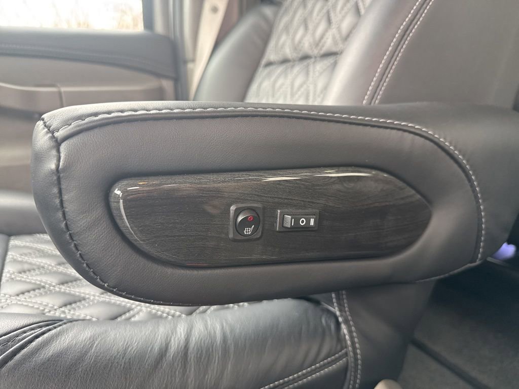 New 2025 GMC Savana 2500 Extended w/ Driver Convenience Package image 27