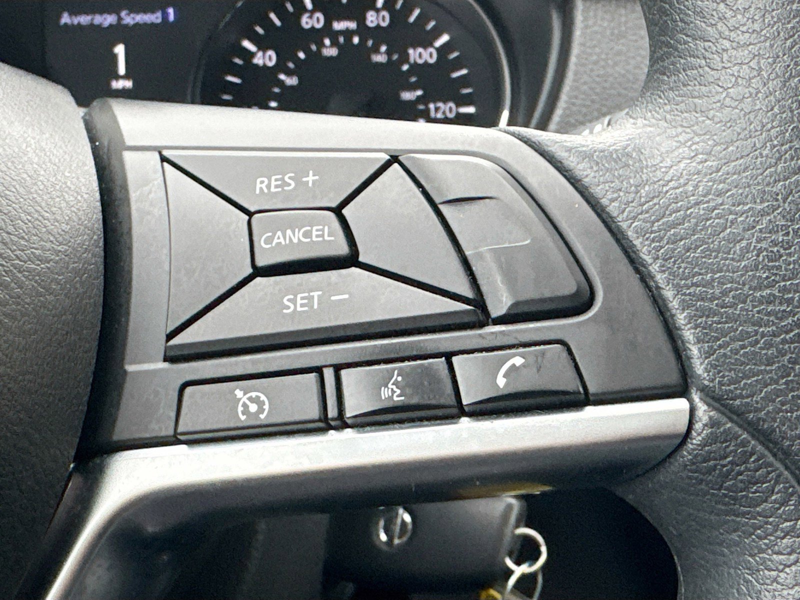 Used 2022 Nissan Rogue Sport S FWD image 11