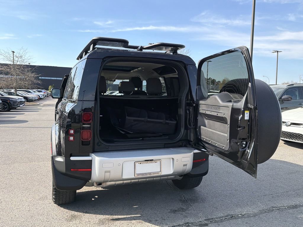 Used 2020 Land Rover Defender 110 S image 12