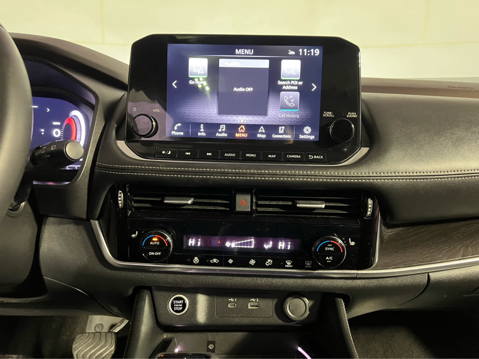 Used 2023 Nissan Rogue Platinum image 11