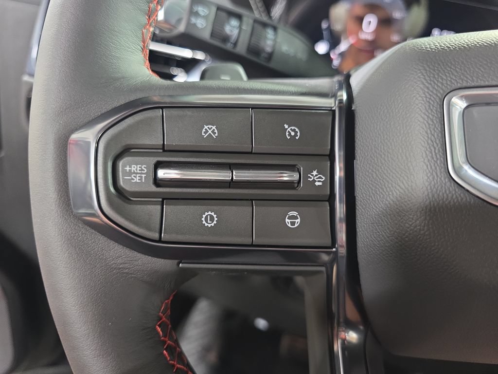New 2026 GMC Yukon AT4 Ultimate AWD/4WD image 17