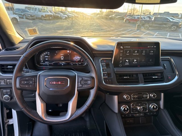 Used 2023 GMC Yukon SLT image 13