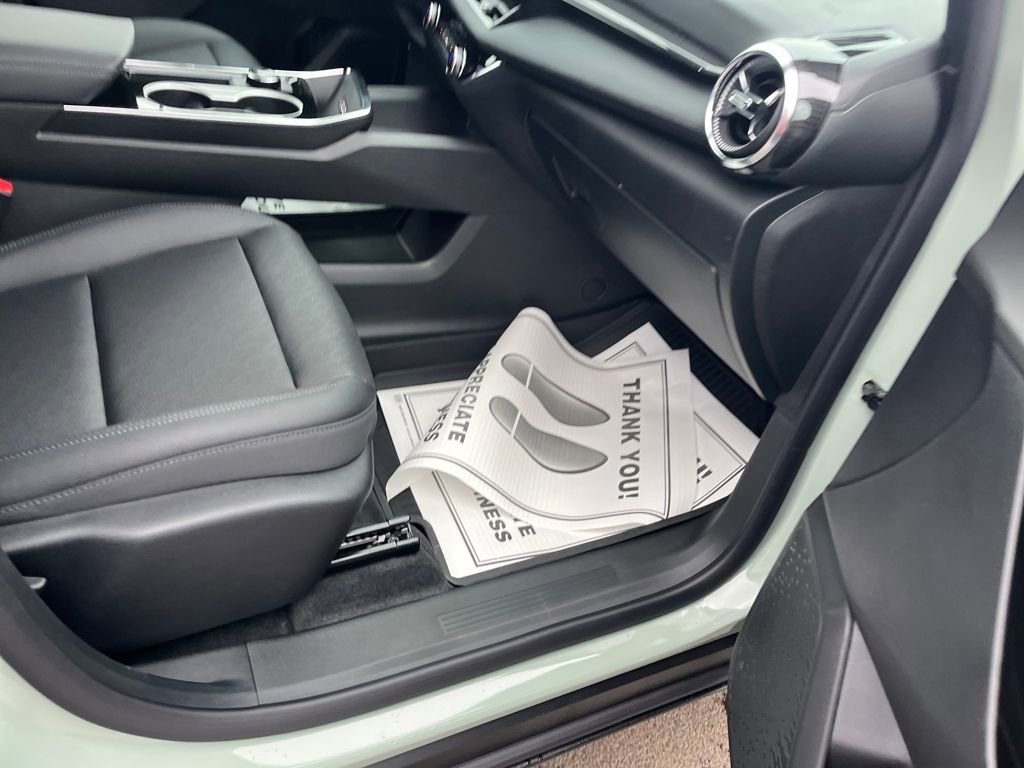 New 2026 Chevrolet Equinox LT image 32