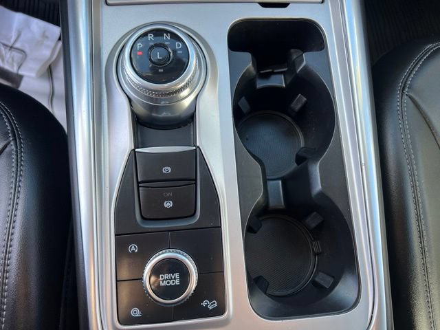 Used 2024 Ford Explorer XLT w/ Equipment Group 202A AWD/4WD image 33