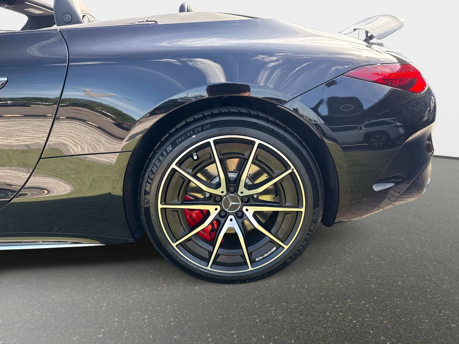 New 2026 Mercedes-Benz SL 55 AMG 4MATIC image 10