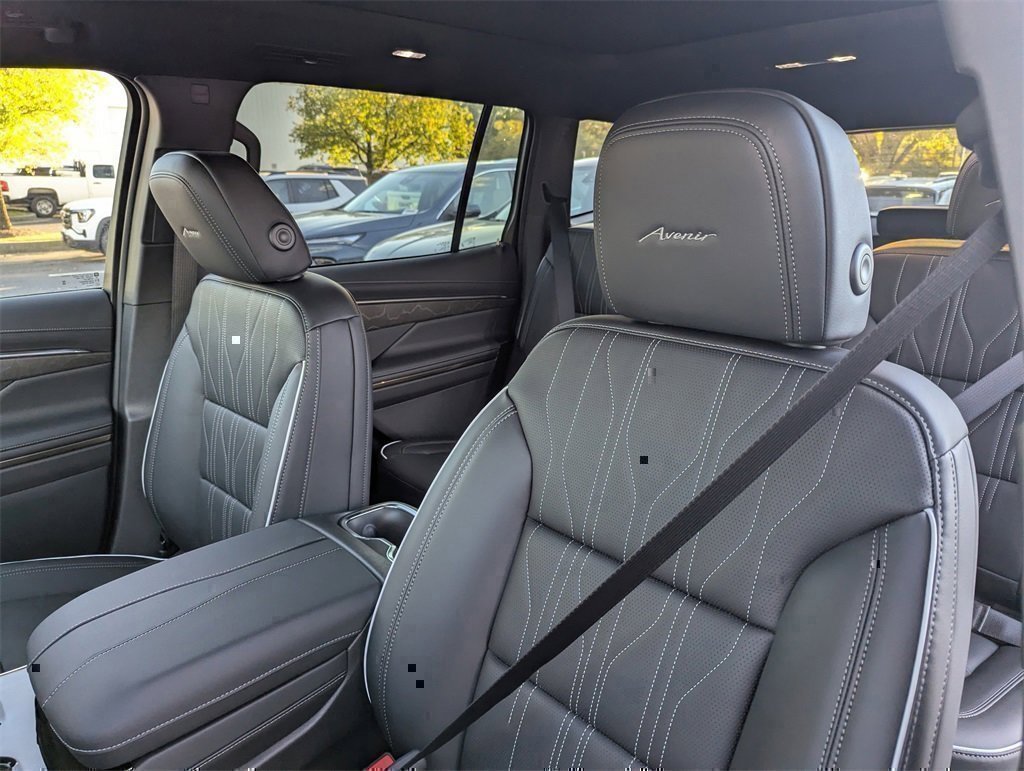 New 2026 Buick Enclave Avenir w/ Super Cruise Package image 11
