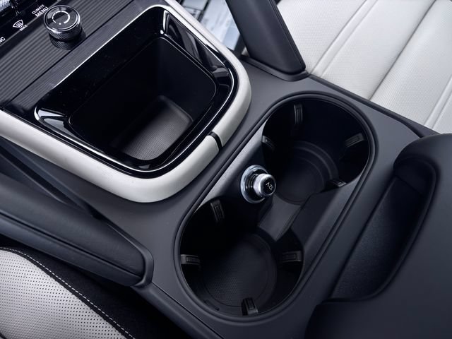 New 2026 Porsche Cayenne Coupe AWD/4WD image 25